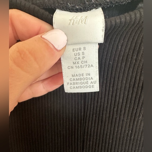 H&M ribbed flared leggings - Picture 3 of 3